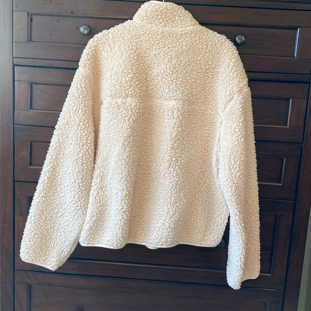 H&M Half-zip Teddy Fleece Sweatshirt - Picture 4 of 6